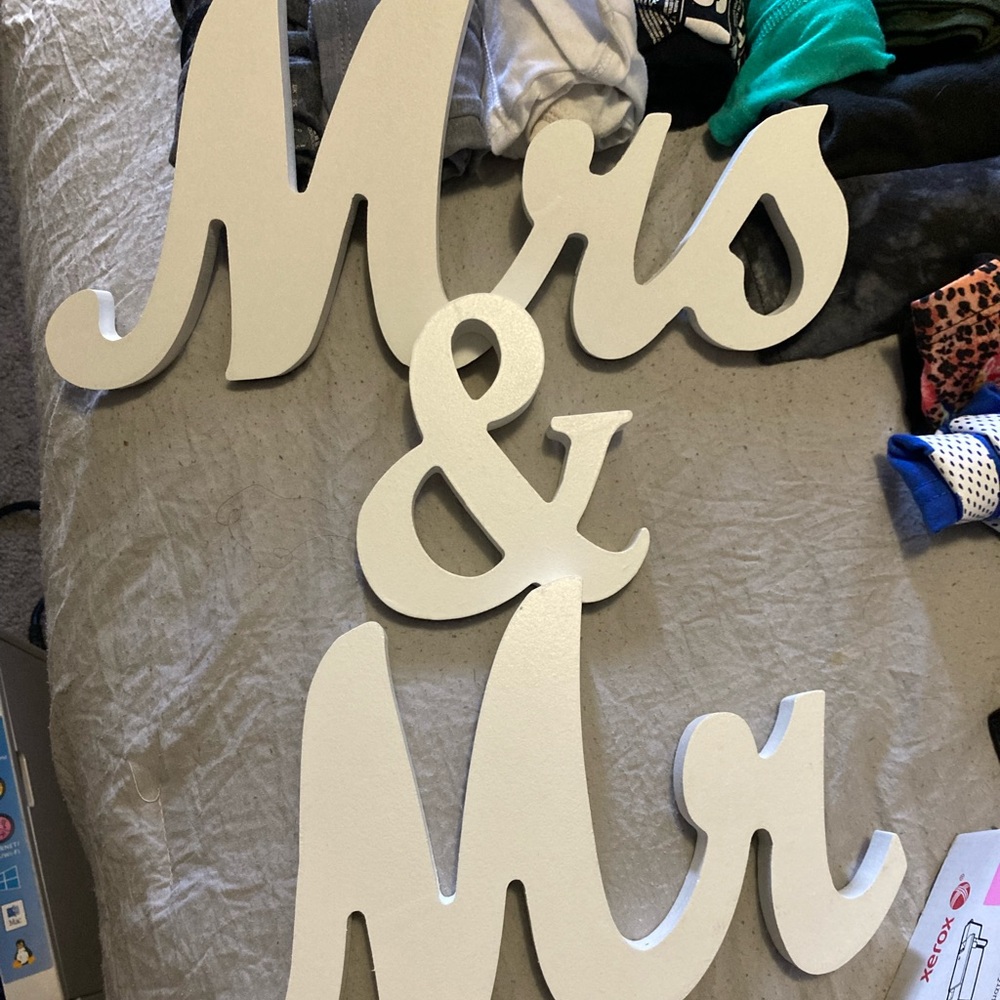 Mr and Mrs wooden signs